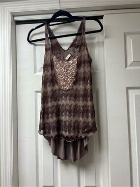 Sequined Chevron Lace Layered Tank Top in Dusty Rose